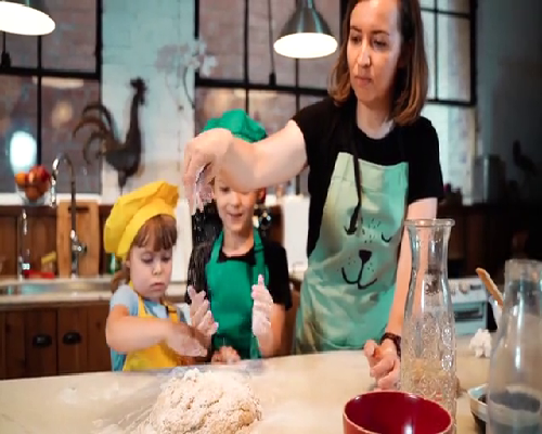 单角子宫靠左来例假右边疼-试管代生儿子